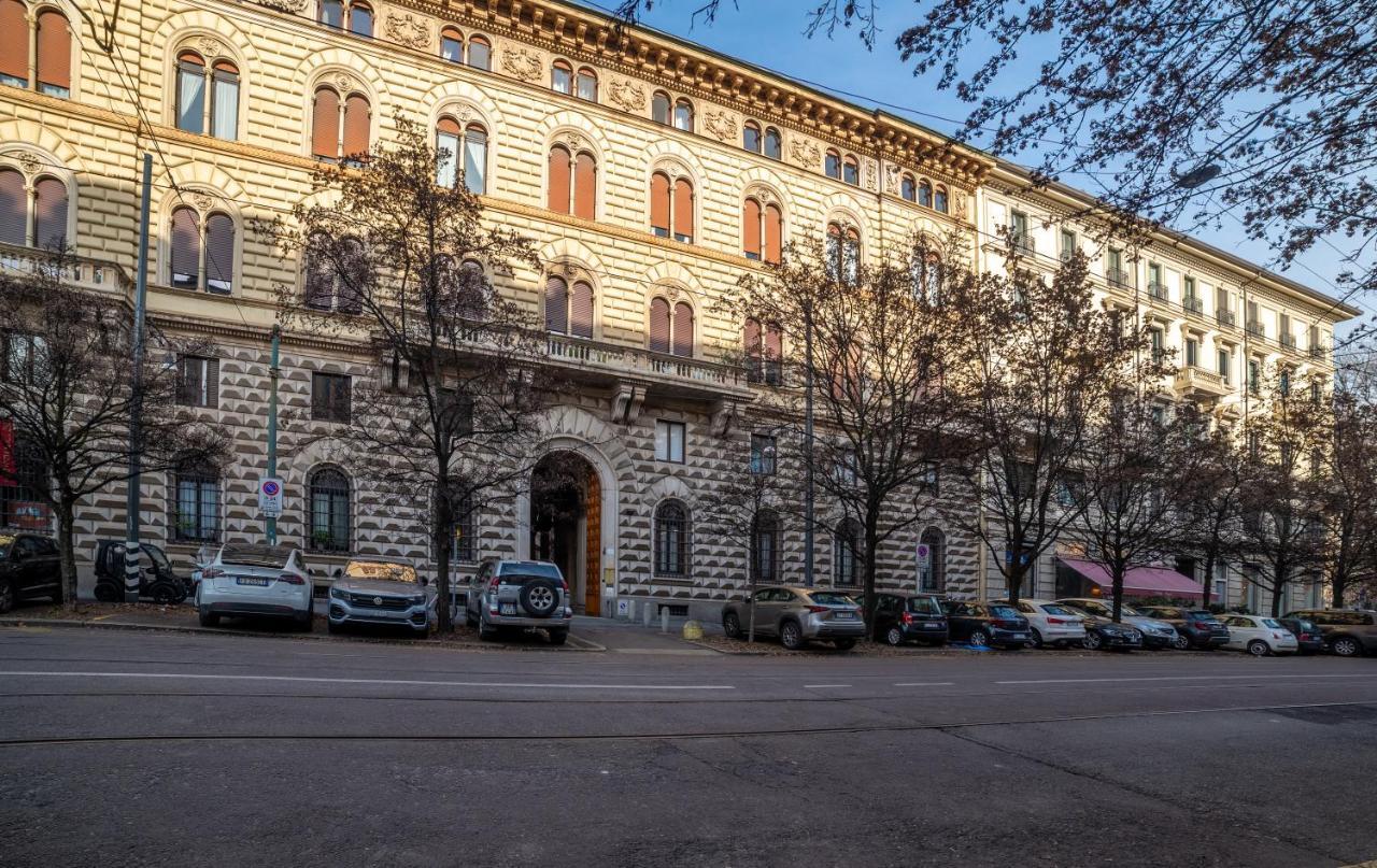 Brera - Sella Charme Apartment Castle View Milan Luaran gambar