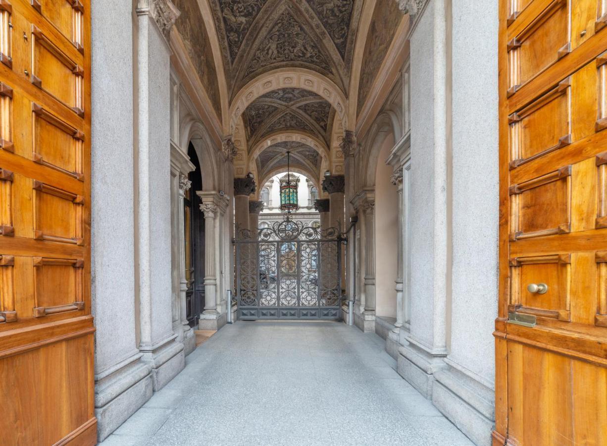 Brera - Sella Charme Apartment Castle View Milan Luaran gambar
