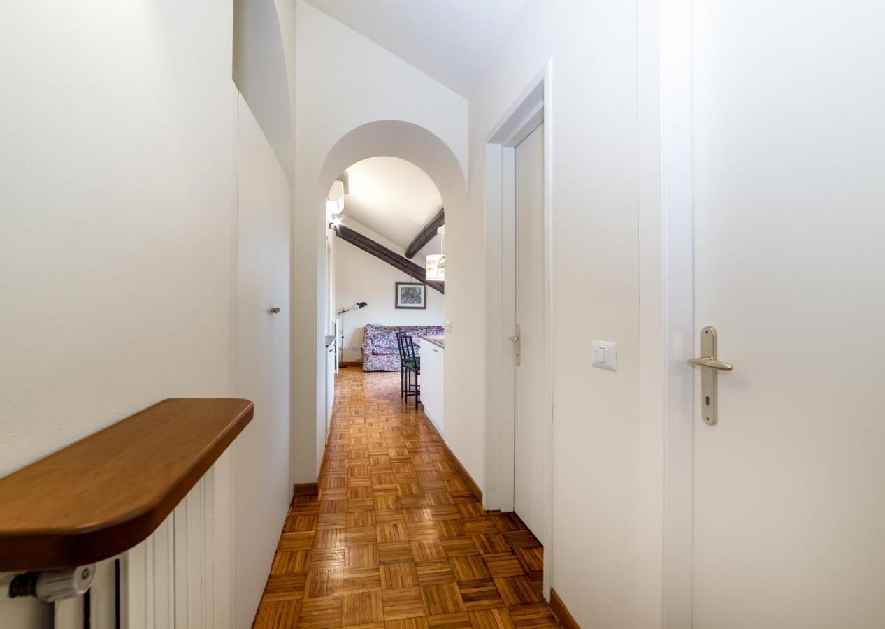 Brera - Sella Charme Apartment Castle View Milan Luaran gambar
